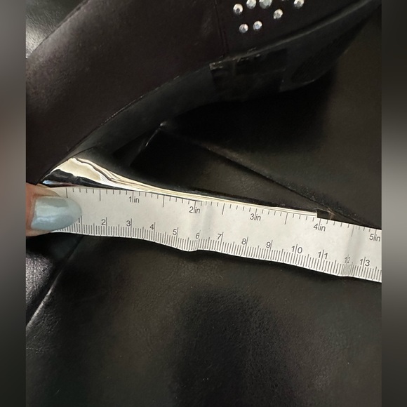 Deb sequence heels - Picture 3 of 4